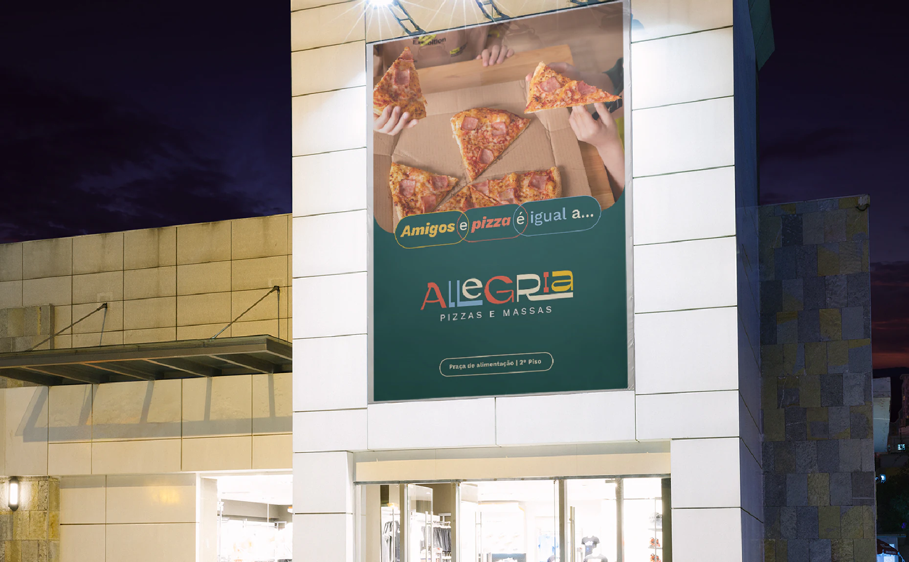 Painel da Allegria na fachada do shopping